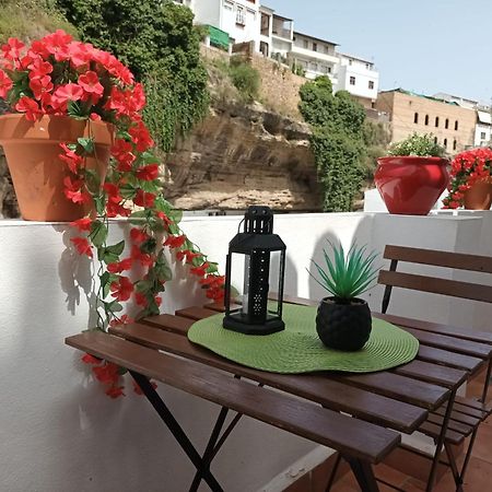 Villa Casa Bajo La Roca Setenil De Las Bodegas Exterior foto