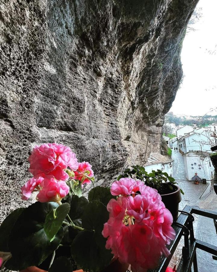 Villa Casa Bajo La Roca Setenil De Las Bodegas Exterior foto