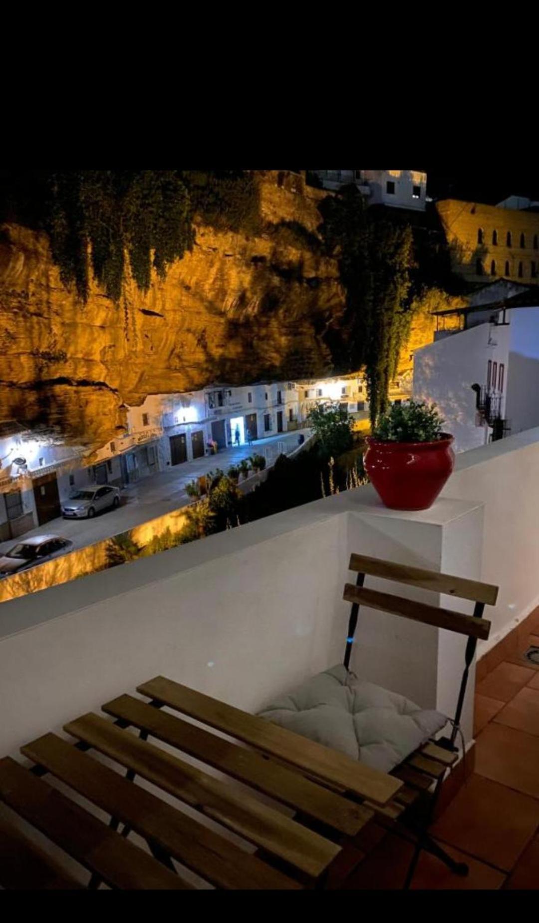Villa Casa Bajo La Roca Setenil De Las Bodegas Zimmer foto